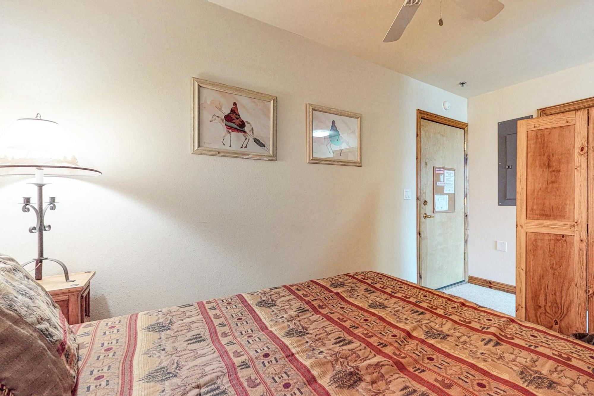 Dillon Commons Hotel Luaran gambar