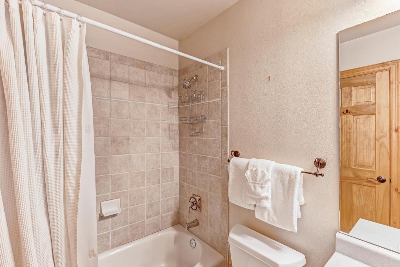 Dillon Commons Hotel Luaran gambar
